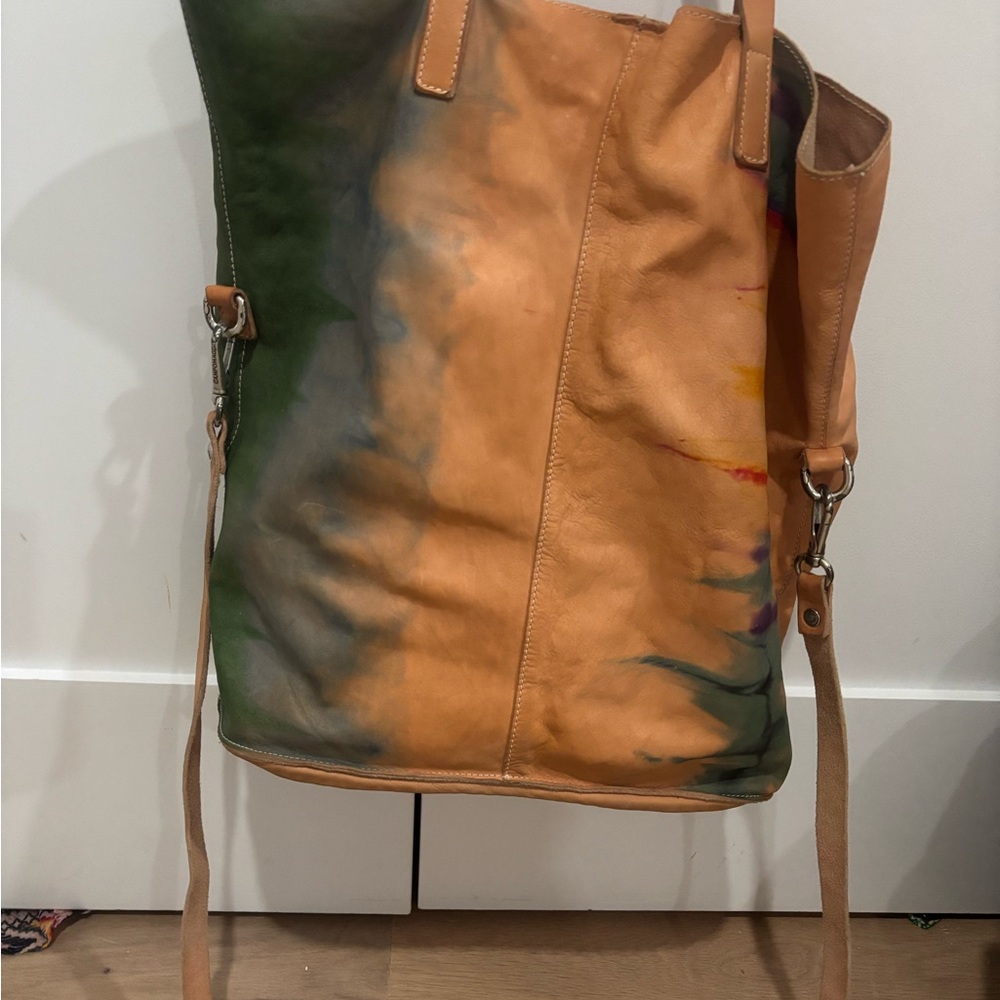 Campomaggi Teodorano Handcrafted Italian Leather Tote – Tie-Dye Multicolor - Picture 2 of 9